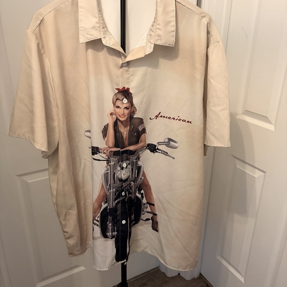 Men's 2XL Vintage Pin-Up Girl Motorcycle Casual Camp Button Down Shirt Beige EUC